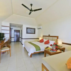 Отель Paradise Island Resort & Spa 4* Улучшенное бунгало с различными типами кроватей