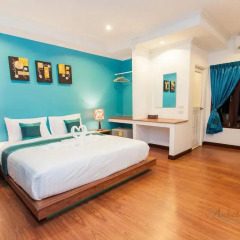 Aukotan Place Hotel 2* Улучшенный номер с различными типами кроватей фото 4