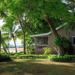 Отель First Landing Beach Resort & Villas 3* Бунгало с различными типами кроватей фото 14