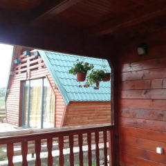 Отель Boskovica Brvnare 3* Коттедж с разными типами кроватей фото 2