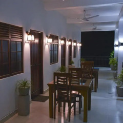 Отель Otha Shy Airport Transit Hotel Шри-Ланка, Сидува-Катунаяке - отзывы, цены и фото номеров - забронировать отель Otha Shy Airport Transit Hotel онлайн питание