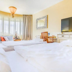 Отель Villa St. Tropez 4* Улучшенный номер