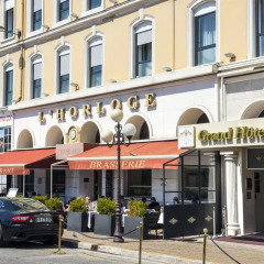 Отель Hôtel Aston La Scala парковка