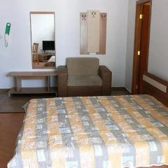 Отель Yassen VIP Apartaments комната для гостей фото 3