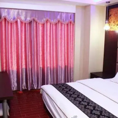 Отель Jingfu Inn 3* Стандартный номер с различными типами кроватей фото 7