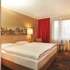 H+ Hotel Hannover комната для гостей