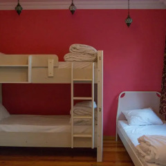 Отель Cheers Lighthouse 3* Кровать в общем номере с двухъярусной кроватью фото 5