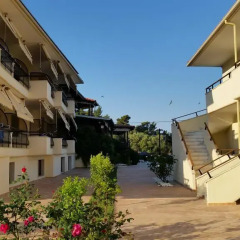 Hotel Makednos парковка