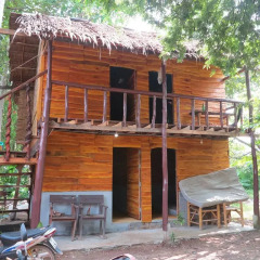 Отель Easy Huts Ланта бассейн