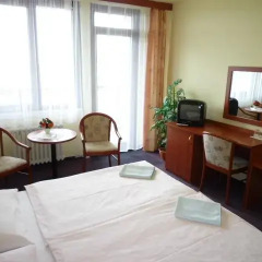 Hotel Krystal 3* Стандартный номер с двуспальной кроватью фото 4