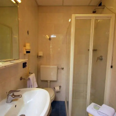 Отель Soana City Rooms Италия, Генуя - отзывы, цены и фото номеров - забронировать отель Soana City Rooms онлайн ванная