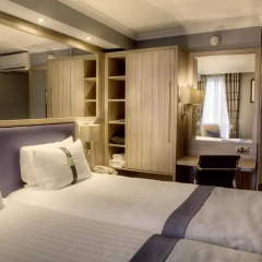 Отель Holiday Inn Glasgow City Centre Theatreland 4* Стандартный номер с 2 отдельными кроватями фото 2