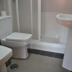 Отель Apartamentos Calle Barquillo ванная фото 2