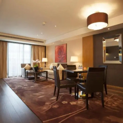 Апартаменты Lee Garden Service Apartment Wangfujing Люкс с различными типами кроватей фото 4