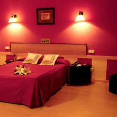 Hotel City House Torrelavega 2* Стандартный номер с различными типами кроватей фото 4