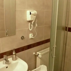 Отель Viator Pokoje Gościnne Польша, Познань - отзывы, цены и фото номеров - забронировать отель Viator Pokoje Gościnne онлайн ванная фото 2