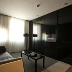 Graffit Gallery Design Hotel 5* Люкс с разными типами кроватей фото 2