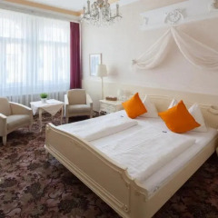 Отель Aviano Pension 4* Стандартный номер с двуспальной кроватью фото 20