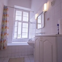 Pal's Hostel & Apartments Кровать в общем номере с двухъярусной кроватью фото 2