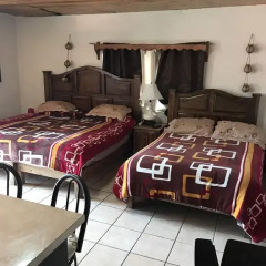 Hotel Doña Crucita 2* Стандартный семейный номер с двуспальной кроватью фото 9