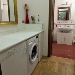 Отель Rentopolis Duomo Милан сейф в номере