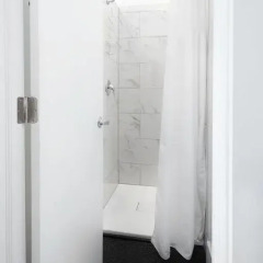HighRoad Hostel DC Кровать в мужском общем номере с двухъярусной кроватью фото 9