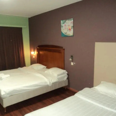 Отель Albert Hotel Бельгия, Брюссель - 1 отзыв об отеле, цены и фото номеров - забронировать отель Albert Hotel онлайн сейф в номере