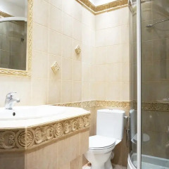 Отель AAA STAY Castle Square Old Town ванная фото 2