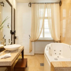 Savoy Boutique Hotel by TallinnHotels 5* Люкс с разными типами кроватей фото 16