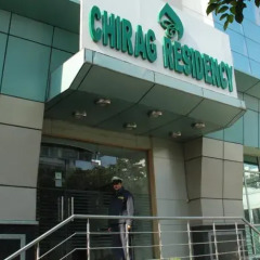 Отель Chirag Residency Индия, Нью-Дели - отзывы, цены и фото номеров - забронировать отель Chirag Residency онлайн спортивное сооружение