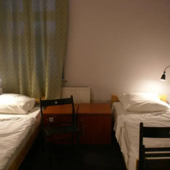 Frolic Goats Hostel Кровать в общем номере с двухъярусной кроватью фото 2