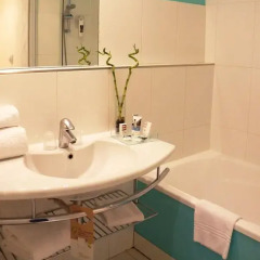 Отель Mercure Marseille Centre Prado Vélodrome 4* Стандартный номер с различными типами кроватей фото 7