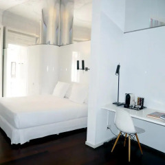 Chic & Basic Born Boutique Hotel 3* Номер Делюкс с различными типами кроватей