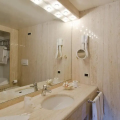 Отель Grande Albergo Roma 4* Стандартный номер фото 5