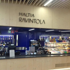 Отель Hotell Solvalla Финляндия, Эспоо - отзывы, цены и фото номеров - забронировать отель Hotell Solvalla онлайн гостиничный бар