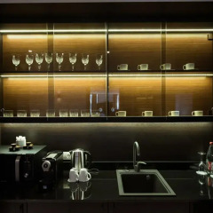 Amberton Hotel 4* Стандартный номер с разными типами кроватей фото 9
