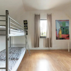 Brussel Hello Hostel Стандартный номер с 2 отдельными кроватями (общая ванная комната) фото 3