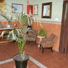 Отель Hostal Andalucia Стандартный номер с различными типами кроватей