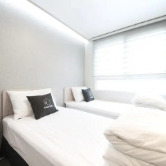 K-Grand Hotel & Guest House Seoul 2* Стандартный номер с 2 отдельными кроватями фото 2