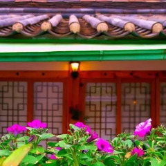 Отель Hanok Guesthouse 201 балкон