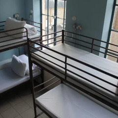 Отель Restup London Кровать в общем номере фото 15