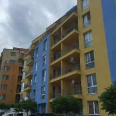 Отель Livi Paradise Apartments Болгария, Солнечный берег - отзывы, цены и фото номеров - забронировать отель Livi Paradise Apartments онлайн парковка