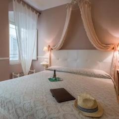 Отель B&B Emozioni Fiorentine 2* Стандартный номер с различными типами кроватей фото 19