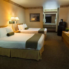 The Redwood Riverwalk Hotel 2* Люкс с различными типами кроватей фото 2