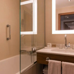Отель Crowne Plaza Paris - Neuilly 4* Стандартный номер с различными типами кроватей фото 2