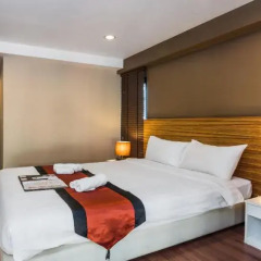 Отель The Cottage Suvarnabhumi 3* Улучшенный номер с двуспальной кроватью фото 19