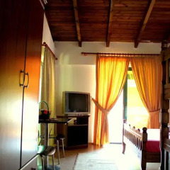 Hotel Whispers 3* Стандартный номер фото 10