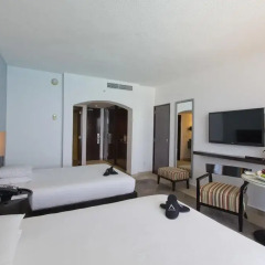 Отель Reflect Krystal Grand Cancun Улучшенный номер с разными типами кроватей фото 9