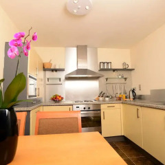 Отель Holyrood Aparthotel 4* Апартаменты фото 5