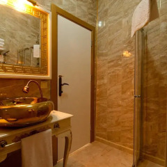 Vali Konak Hotel 4* Номер Делюкс с различными типами кроватей фото 7
